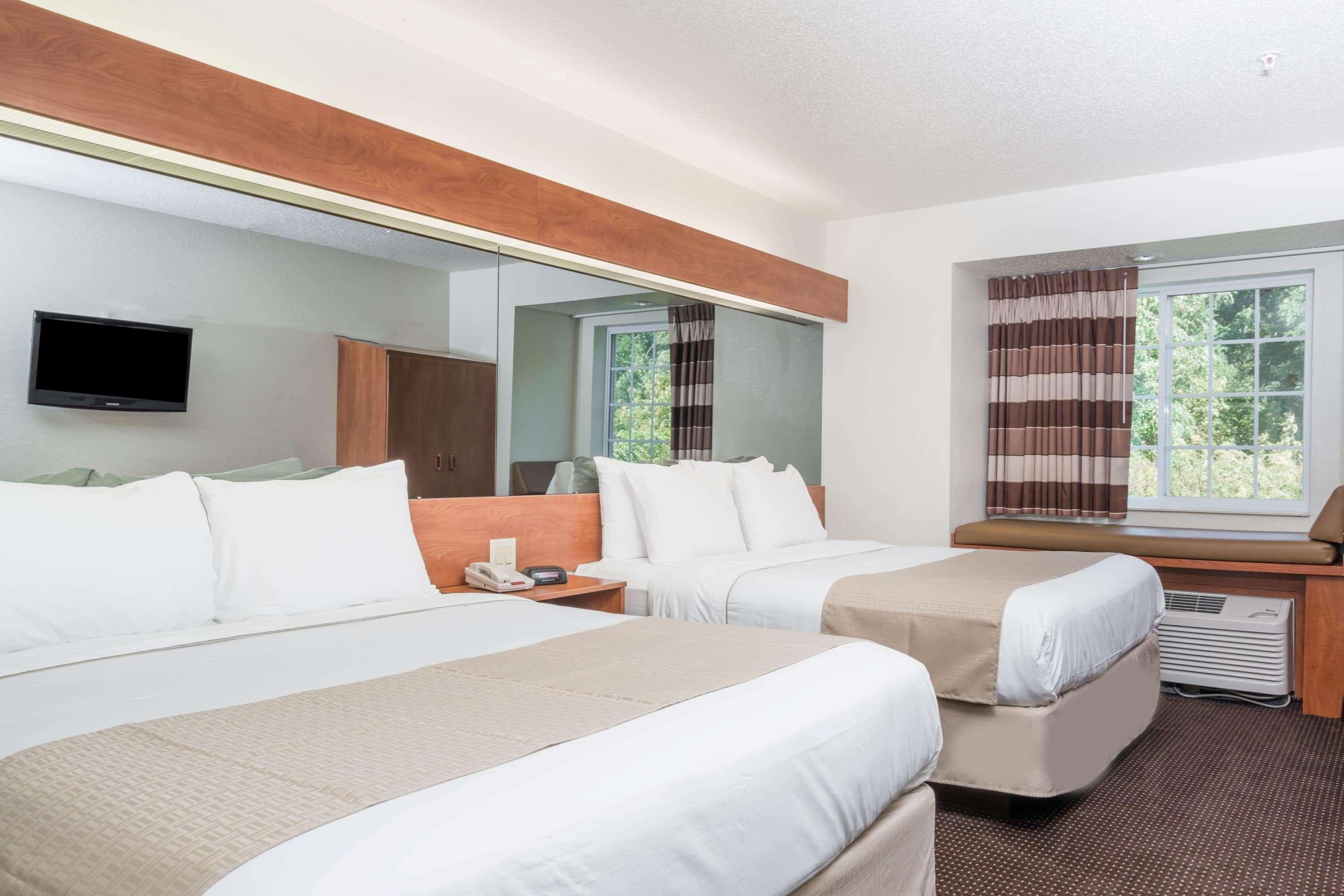 Microtel Inn & Suites By Wyndham Rice Lake Zewnętrze zdjęcie